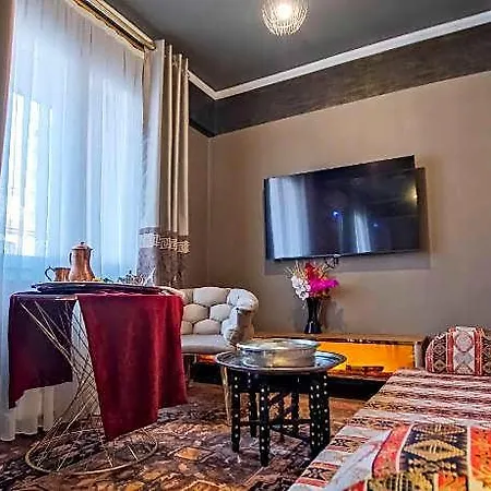 Hotel Moonday 4*